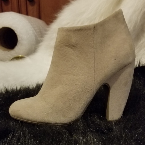Mossimo ankle booties - Picture 3 of 3